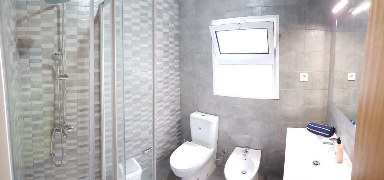 Join Our Relaxed House Near The Beach - Mosteiros Mosteiros  Exterior foto
